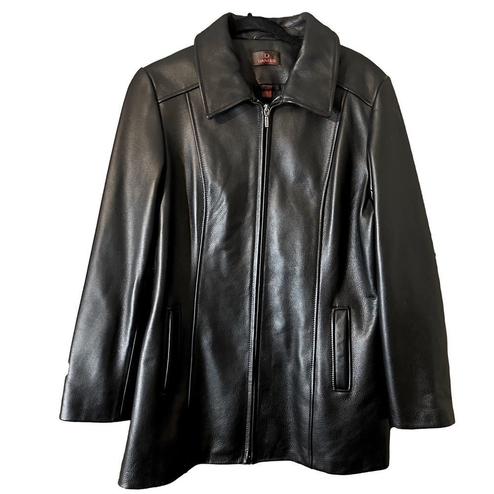 Danier Women’s Black Leather Zip-up Jacket Liner Hip Chic Motocore Size M - Picture 1 of 12